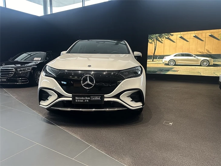 2023 Mercedes-Benz EQE SUV 350 4MATIC Pioneer Edition