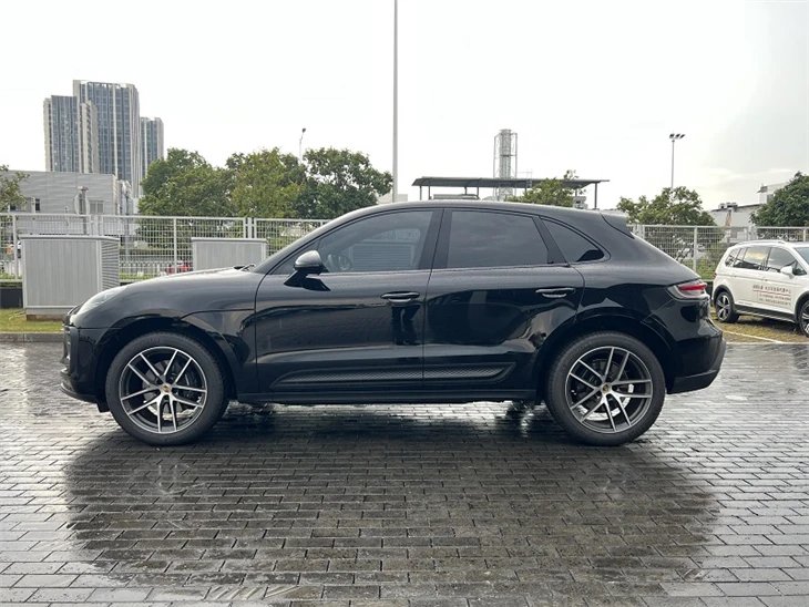 2024 Porsche Macan 2 suppliers
