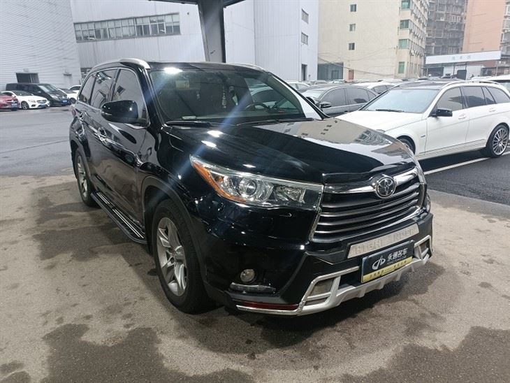 Toyota 2015 Highlander 2.0T 4WD Supreme Edition 7 Seater suppliers Toyota 2015 Highlander 2.0T 4WD Supreme Edition 7 Seater suppliers