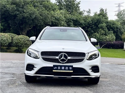 2019 Mercedes-Benz GLC-Trieda GLC 260 L 4MATIC Luxury Edition